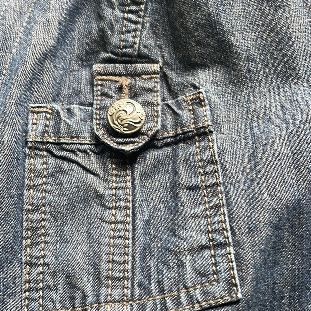 Patchwork Denim Vest with Button Accents - image 14